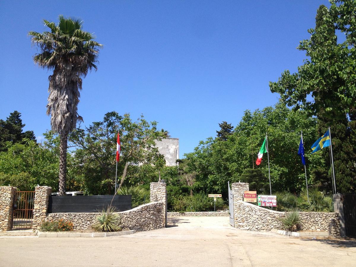 Masseria Lama Torre dell'Orso Eksteriør billede